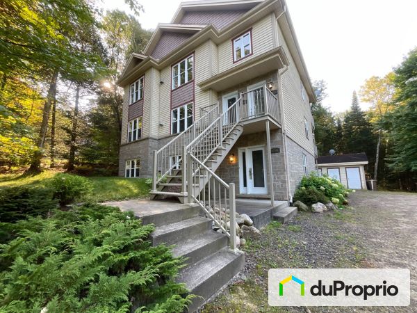 1256 chemin des Lacs, Mont-Blanc (St-Faustin-Lac-Carré) for sale