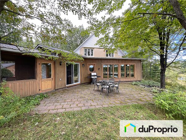 815 chemin de la Pisciculture, St-Tite for sale