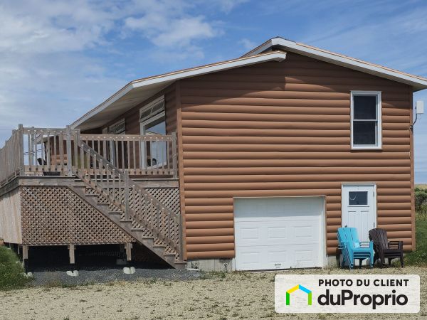 167 chemin Martinet, Iles-de-la-Madeleine (L&#39;Ile-du-Havre-Aubert) for sale