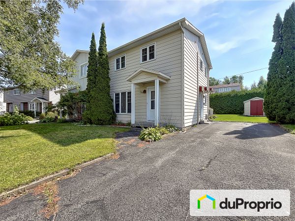 1368, rue de Séville, Sherbrooke (Fleurimont) à vendre