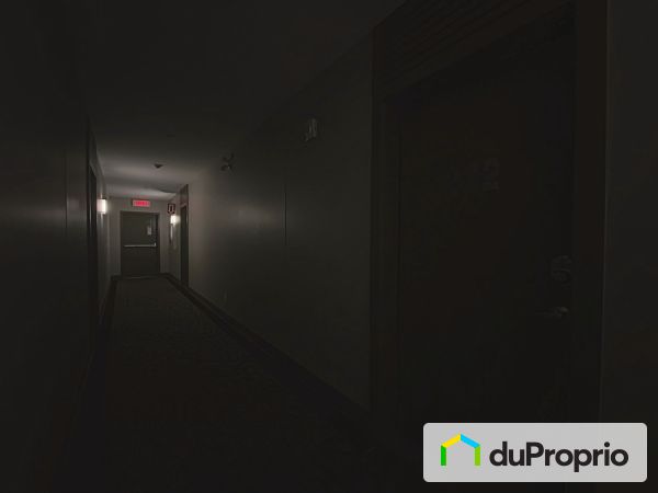 212-6250 boulevard Chevrier, Brossard for sale