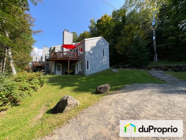 1051 croissant des Soleils, Mont-Tremblant à vendre