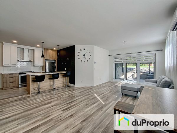 3-3620 rue Médard-Émard, Longueuil (St-Hubert) à vendre