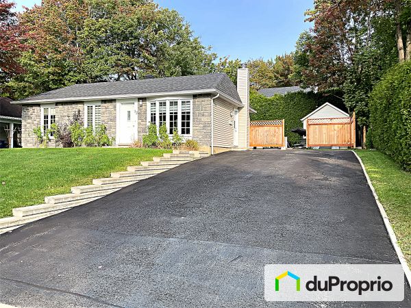 12 rue du Père Chabanel, Loretteville for sale