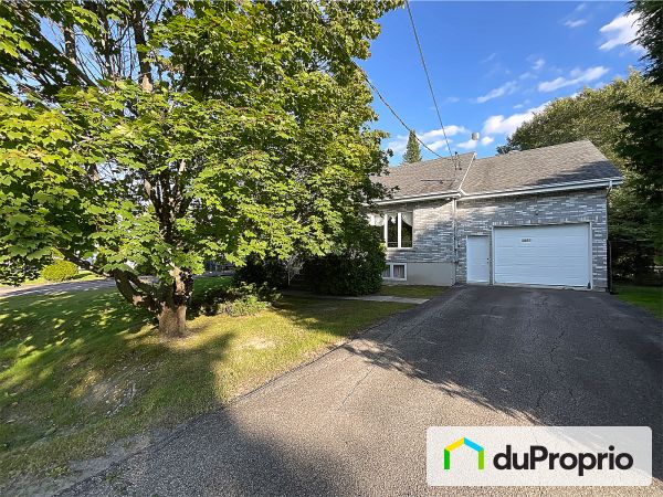 Garage - 3882-3882A croissant l&#39;Écuyer, St-Joseph-Du-Lac for sale