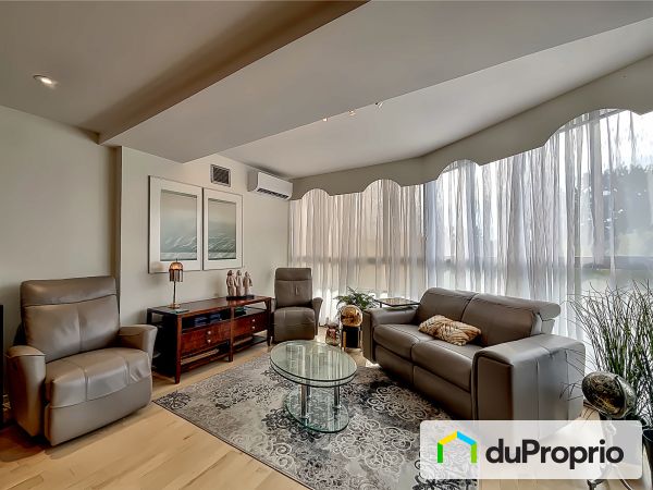 Living Room - 411-280 rue du Bord-de-L&#39;Eau Ouest, Longueuil (Vieux-Longueuil) for sale