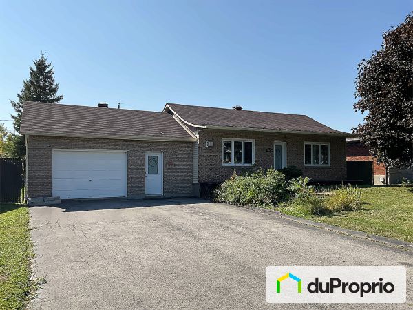 63 rue du Sanctuaire, Salaberry-De-Valleyfield for sale