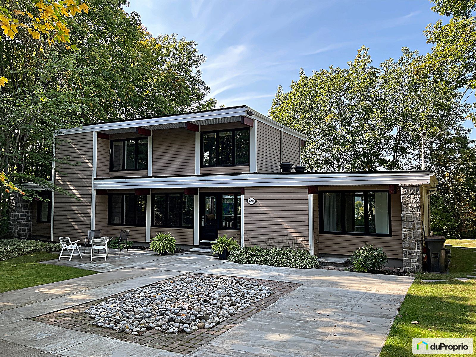 2 Storey for sale StNicolas 3 bedrooms 2 bathrooms 1084932