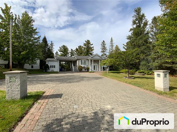 1475-1477, boulevard Renaud, Chicoutimi (Chicoutimi) à vendre