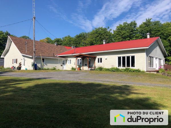 1824 route 263, Ste-Cecile-De-Whitton à vendre