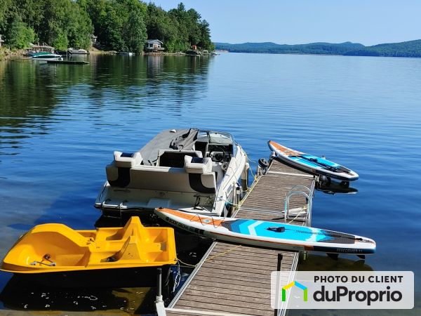 1742 chemin du Tour-du-Lac, Lac-Simon for sale