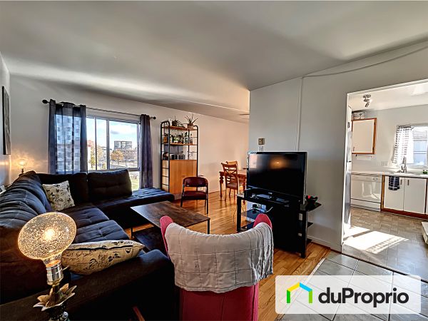 Living Room - 105-1575 boulevard du Souvenir, Laval-des-Rapides for sale