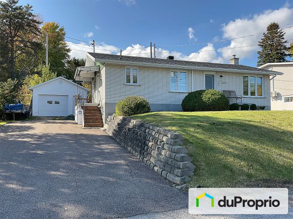 387 rue Potvin, Roberval for sale