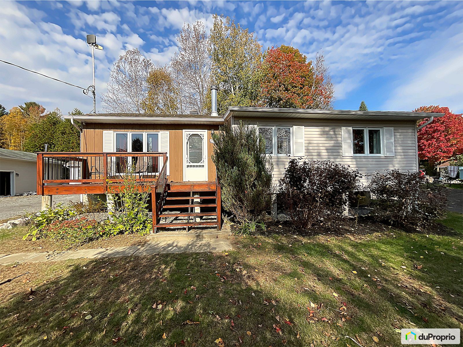 Bungalow à vendre SteJulienne 3 chambres 1 salle de bain 1086012