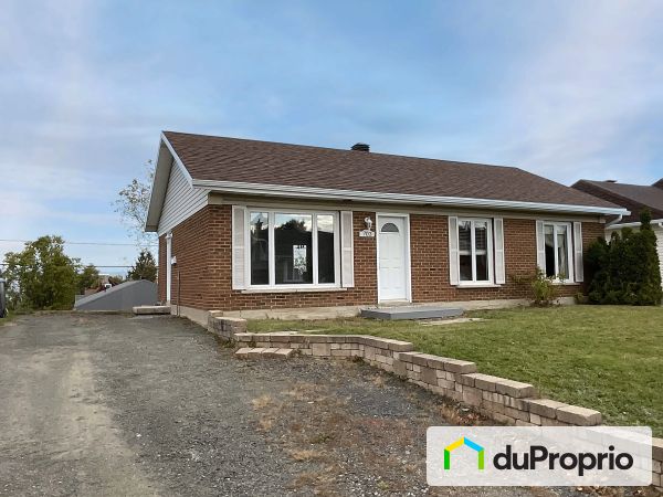 703 rue des Voitures-d&#39;Eau, Lévis for sale