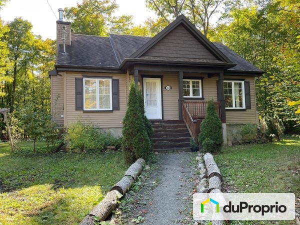 226 rue de la Promenade, St-Hippolyte for sale