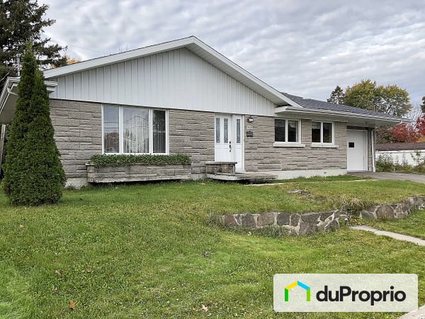 5440, avenue du Maréchal-Joffre, Charny à vendre