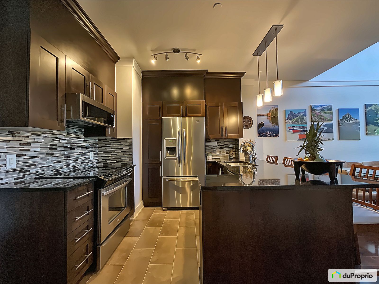 702 1180 Chemin Daylmer — photo 2