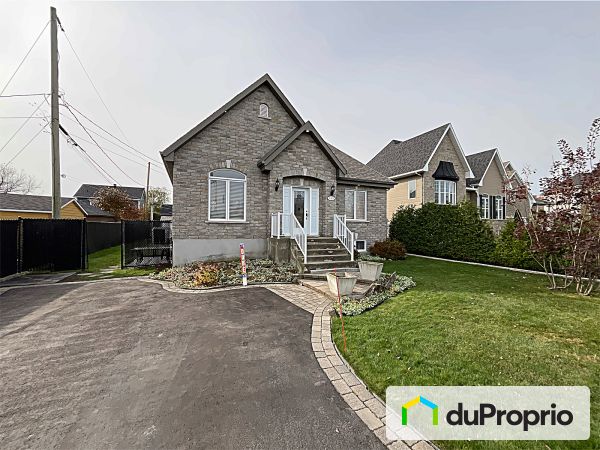 300 rue Malo, St-Mathieu-De-Beloeil for sale