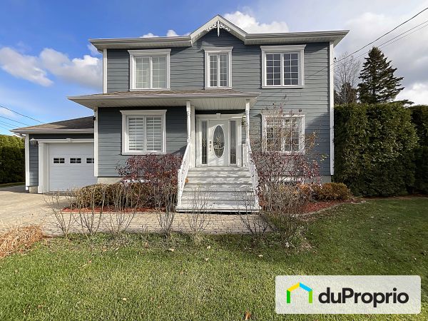 319 avenue Albert-Rousseau, Alma for sale