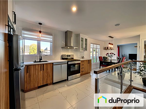 Entrance - 118 rue Caron, Lévis for sale