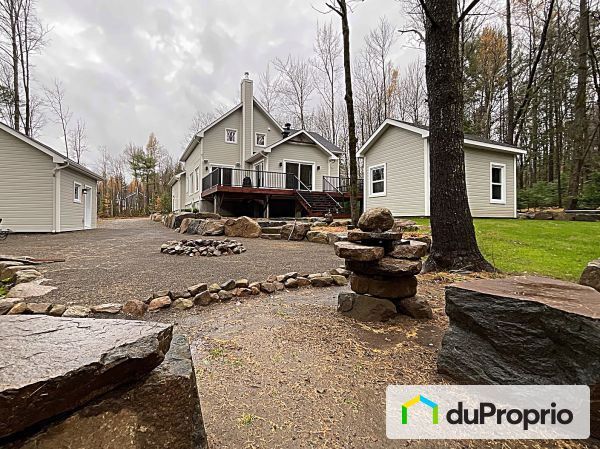 Backyard - 1 rue des Trilliums, Gore for sale