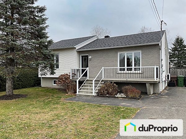 3810, rue Saint-Joseph, St-Cyrille-De-Wendover à vendre