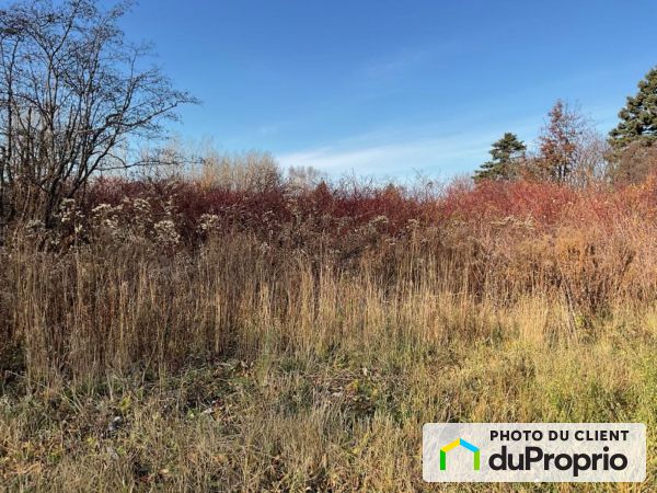 Lot - rue du Palais de Justice, Ste-Anne-Des-Monts for sale