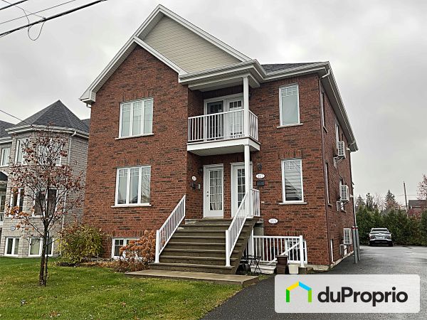 Bâtisse - 519, rue René-Verrier, Drummondville (Drummondville) à vendre