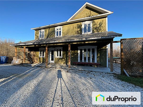 198 chemin du Grand-Bois, St-Étienne-De-Bolton for sale