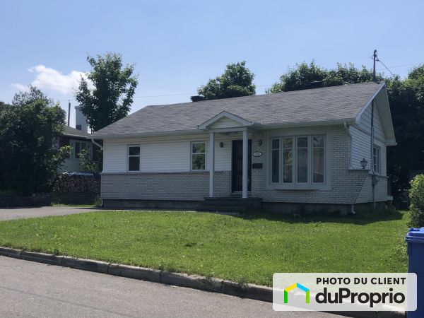 718, rue des Rosiers, Ste-Foy à vendre