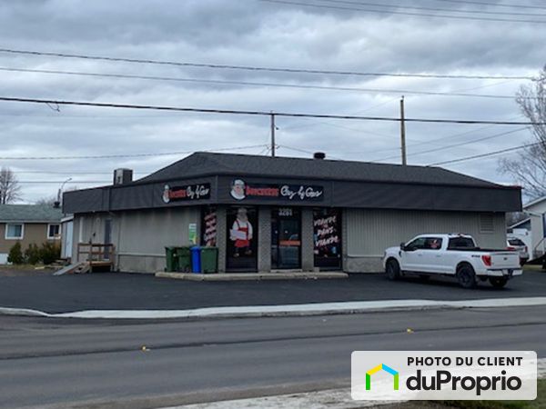 3261, boulevard Martel, St-Honore-De-Chicoutimi à vendre