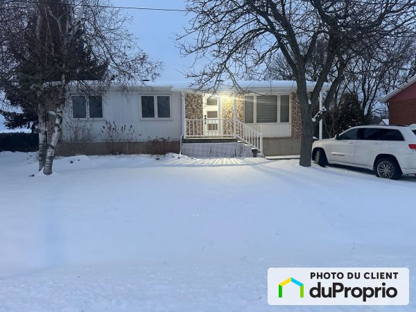 31 rue des Prés, St-Antoine-sur-Richelieu à vendre