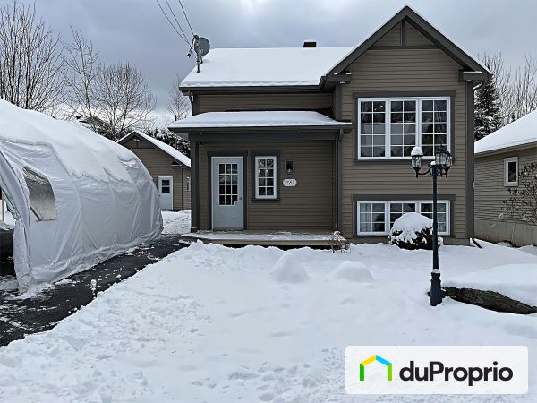 2590, rue de l&#39;Atlas, Sherbrooke (Fleurimont) à vendre