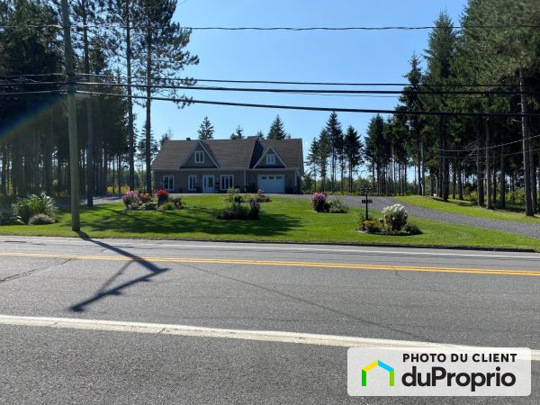 7115 rue Salaberry, Lac-Mégantic for sale