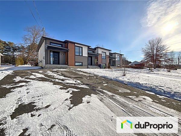 3348, rue Galt Ouest, Sherbrooke (Mont-Bellevue) à vendre