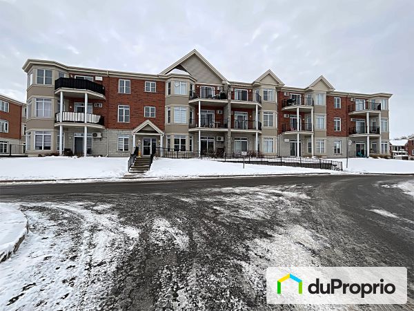 202-2505, avenue de la Gare, Mascouche à vendre