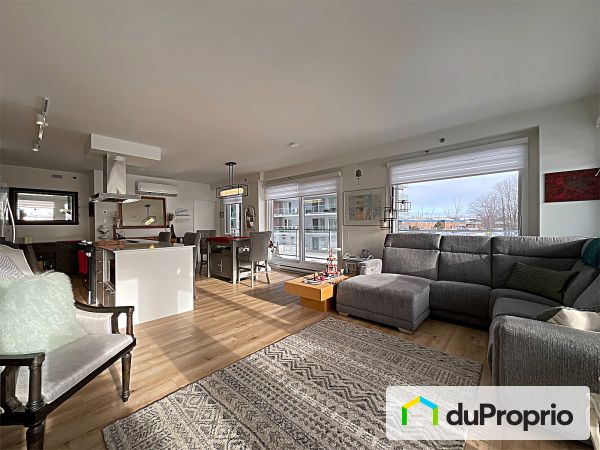 216-170A rue Principale, St-Zotique for sale