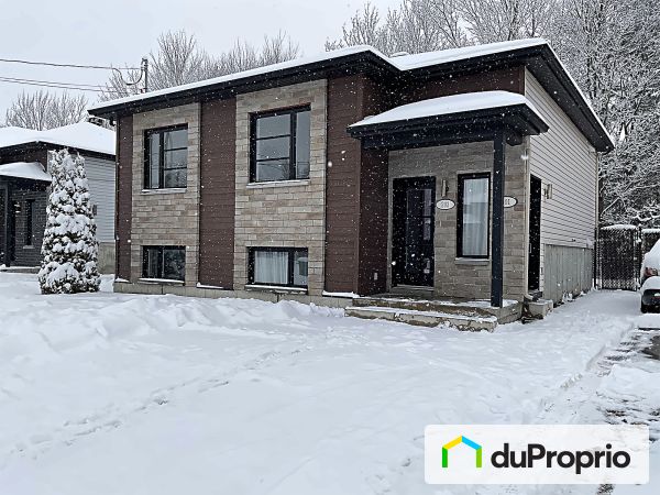 201 rue Olivia, St-Lin-Laurentides à vendre