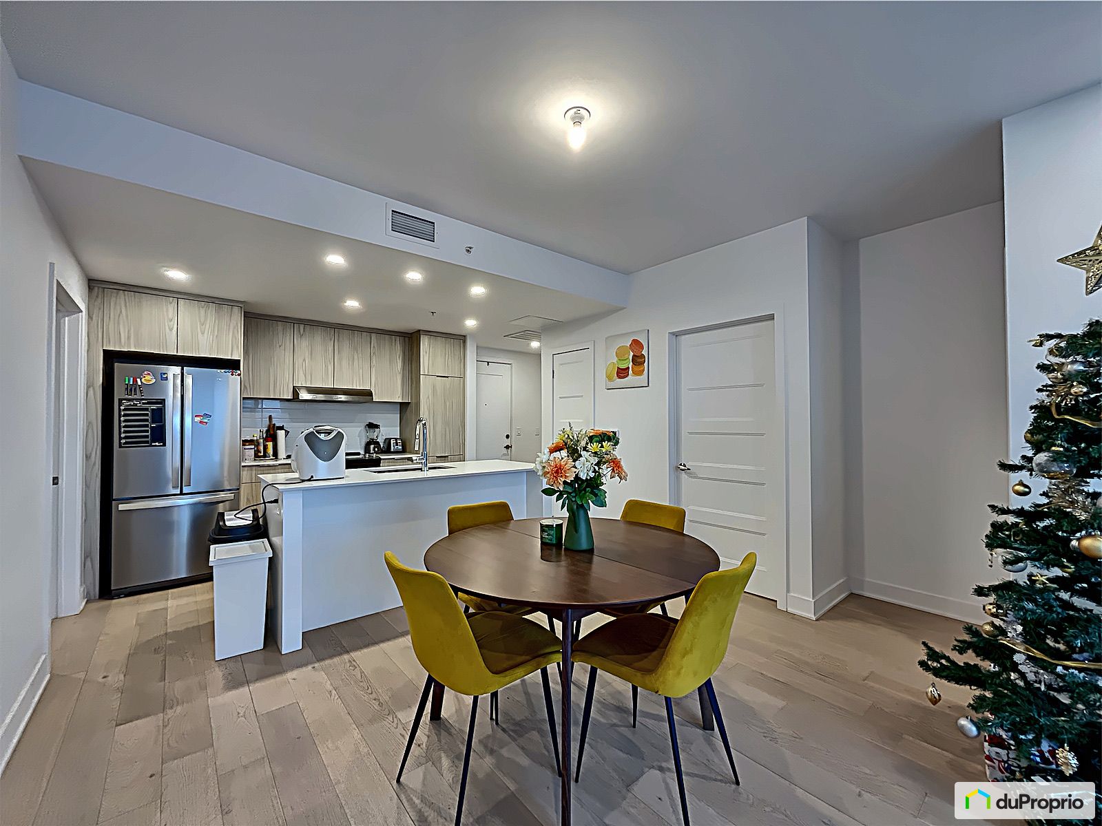 412 10140 Rue Lauraine Vaillan — photo 2