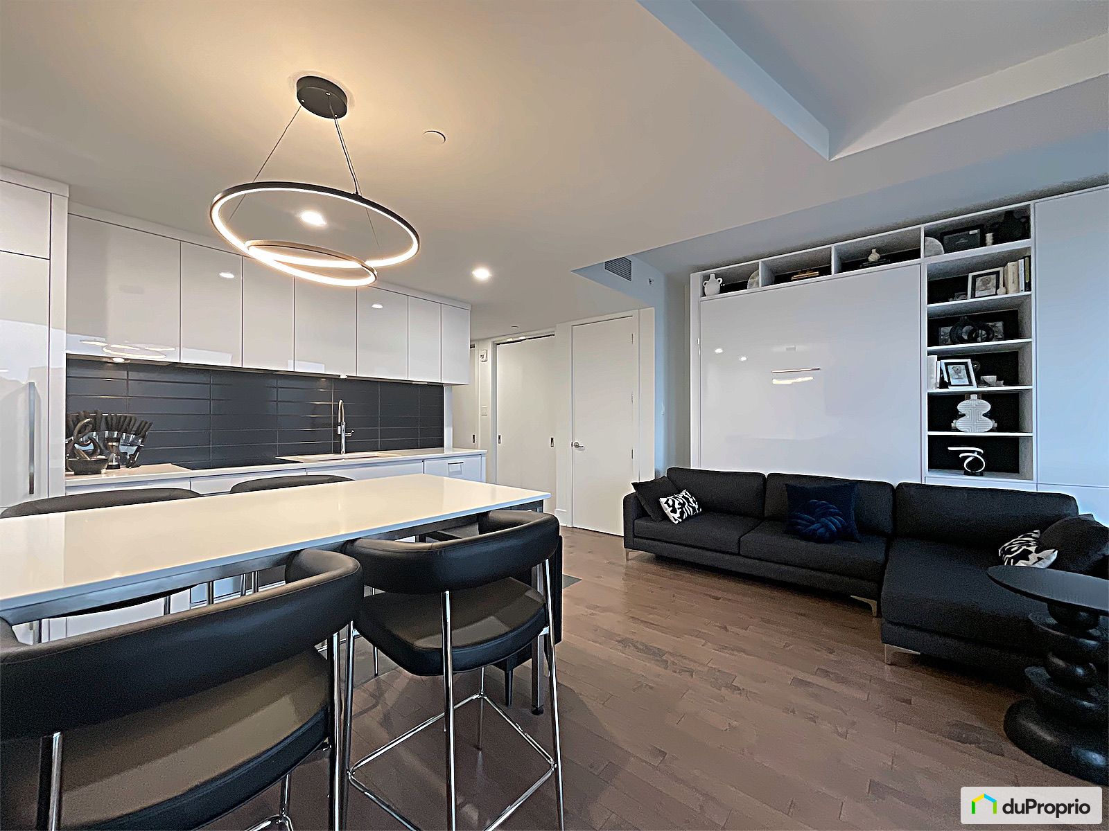 703 360 Rue Atateken — photo 1