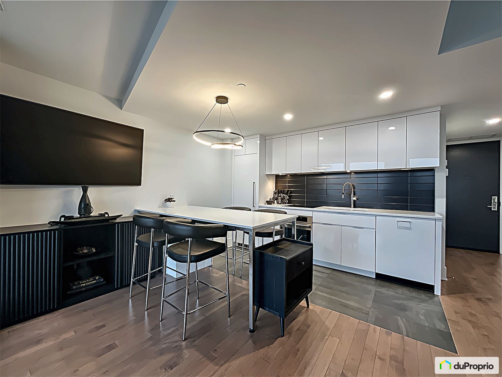 703 360 Rue Atateken — photo 2
