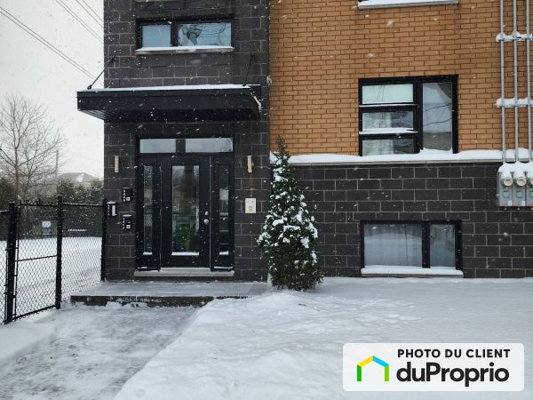 9406 rue de Martigny, Ahuntsic / Cartierville à vendre