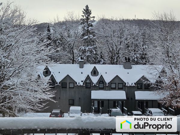 Winter Front - 210-275 chemin des Faitières, Piedmont for sale