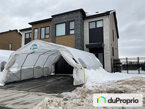 579 rue O'Diana, Terrebonne (Lachenaie) à vendre