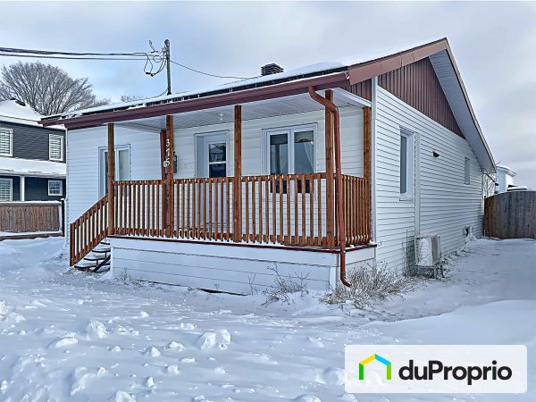 375, rue Principale, St-Cyprien à vendre