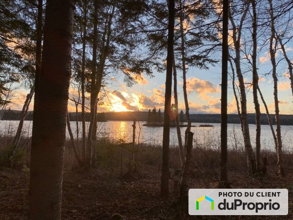 409, chemin Baie-de-la-Vache, Lac-Bouchette à vendre