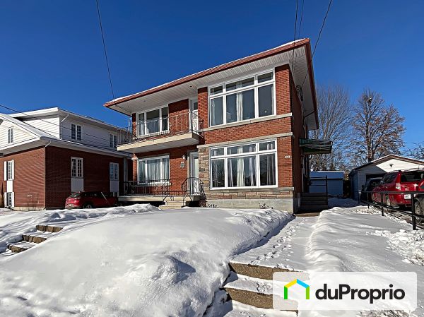 332-334 rue Lévis, Joliette for sale