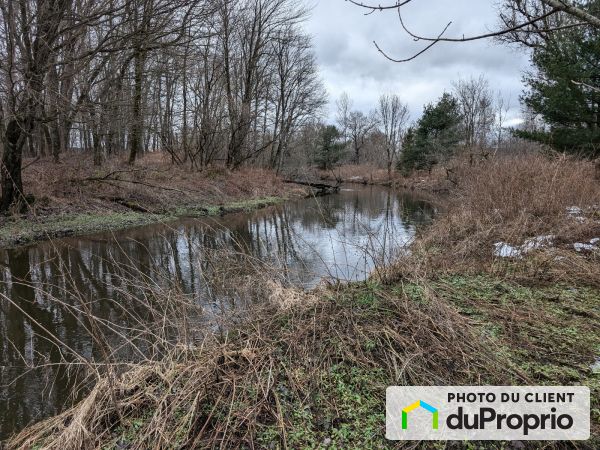 rue Foster, Shefford for sale