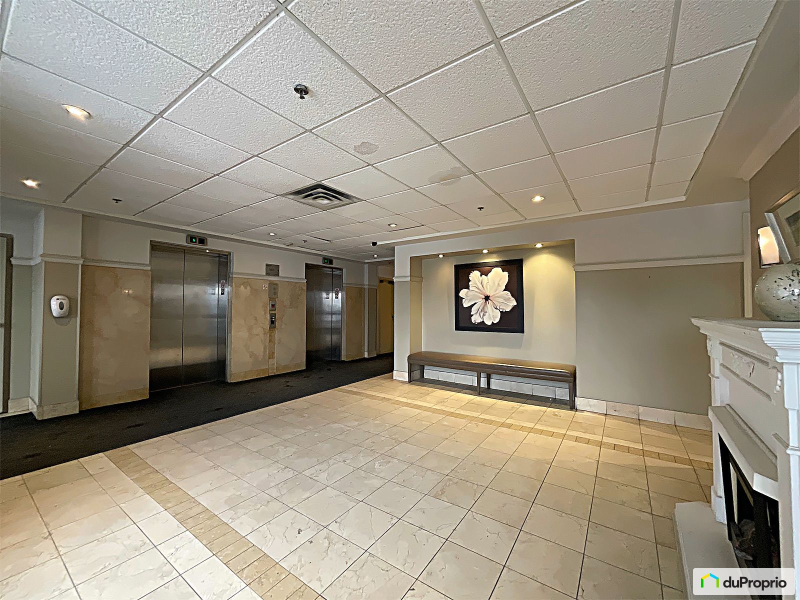 920 7680 Boulevard Marie Victo — photo 1